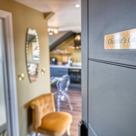 Casa Del Artista - Luxury Apartments, Whitby Kamer foto