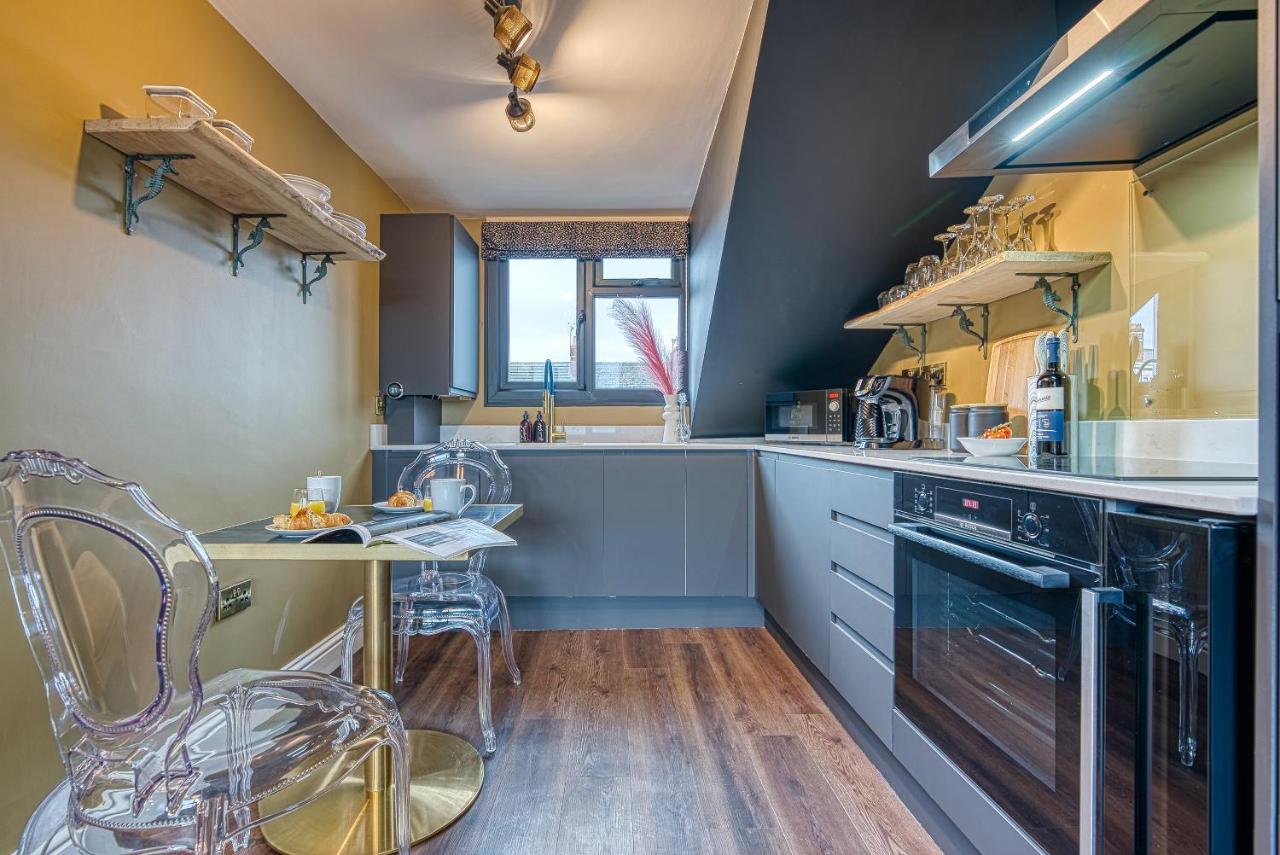 Casa Del Artista - Luxury Apartments, Whitby Buitenkant foto