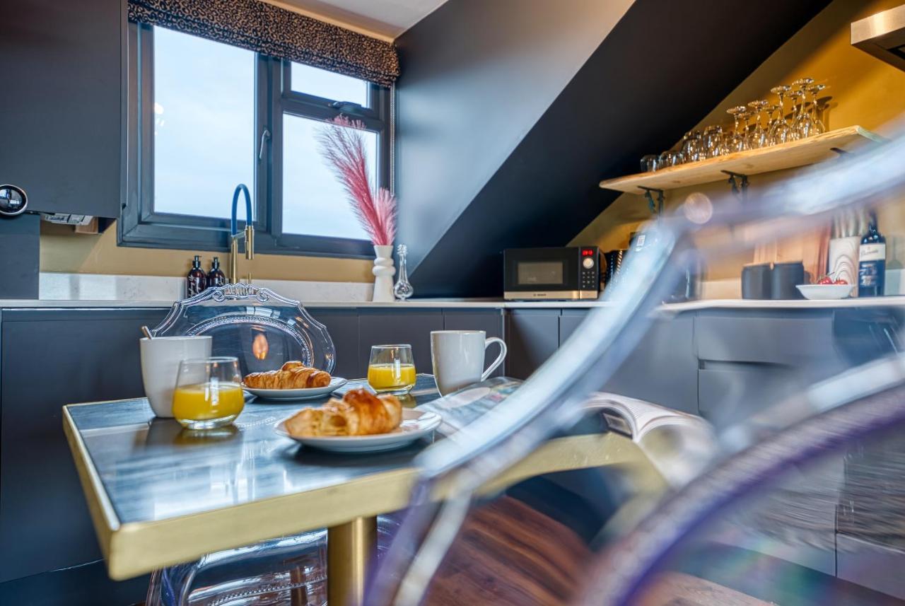 Casa Del Artista - Luxury Apartments, Whitby Buitenkant foto