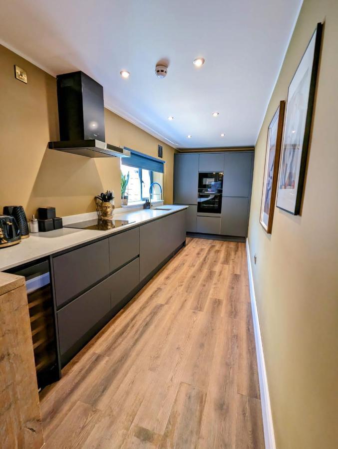 Casa Del Artista - Luxury Apartments, Whitby Buitenkant foto