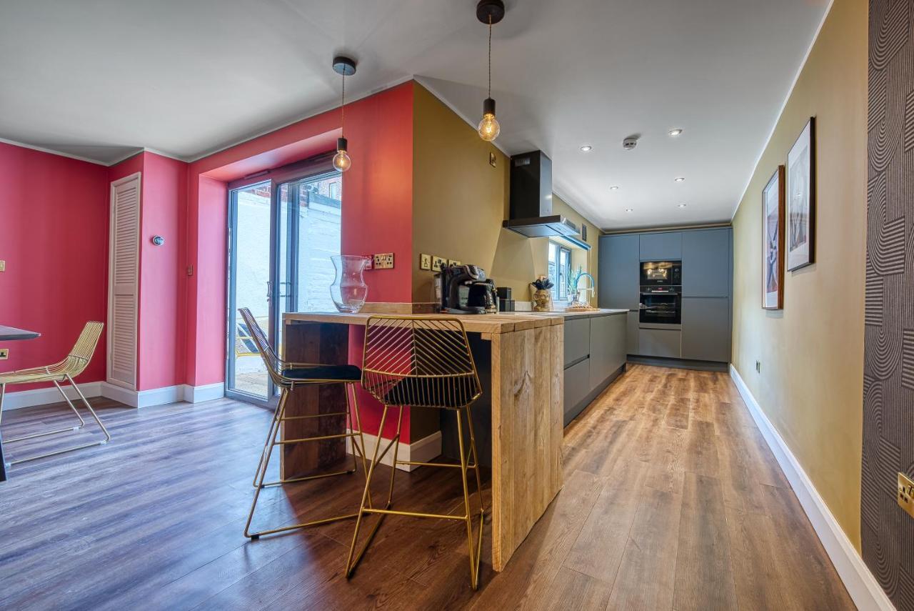 Casa Del Artista - Luxury Apartments, Whitby Buitenkant foto